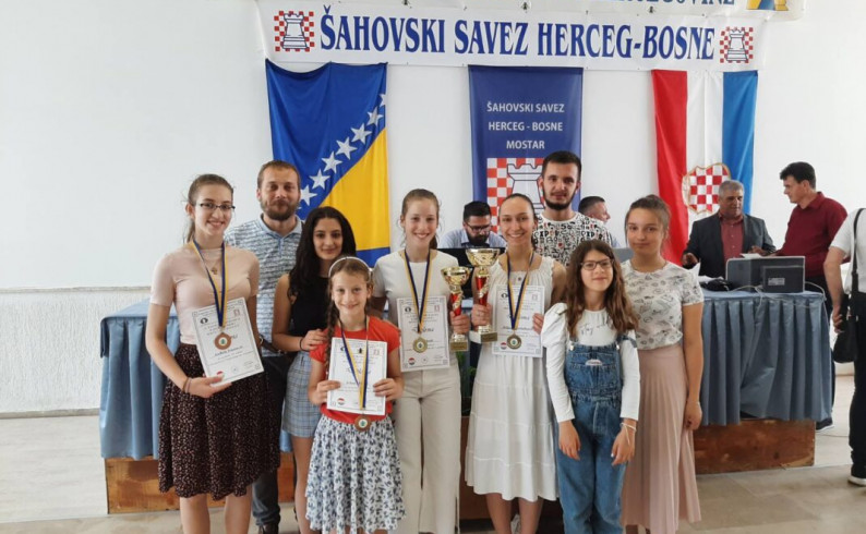 Šah: Miljana i Sofija šampionke BiH