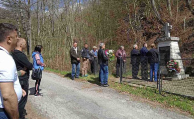Kratine: Obilježeno 30 godina od pogibije 11 boraca Miljevinskog bataljona
