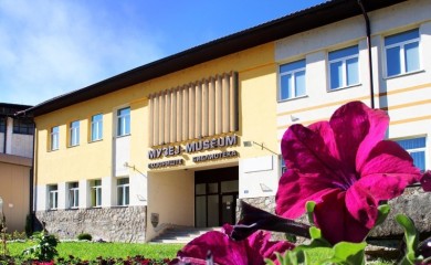 Muzej „Stara Hercegovina“: Sutra pred publikom stvaralaštvo polaznika slikarske radionice „Smart starta“